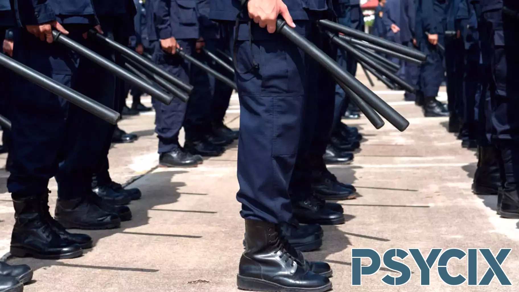 Mathematical model sheds light on the hidden psychology behind authoritarian decision-making