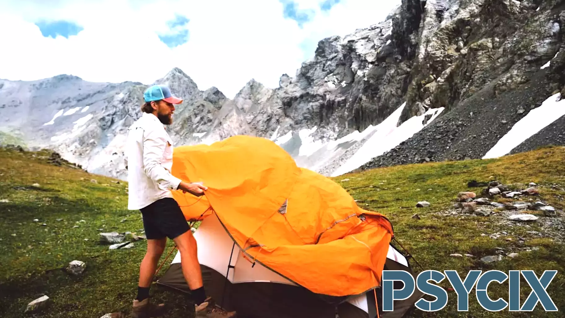 Psychology says people who enjoy being alone often rely on these 11 habits that separate solitude from loneliness