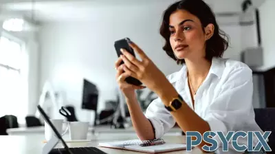 The Hidden Power of the Read Receipt: A Signal of Control, Not Transparency